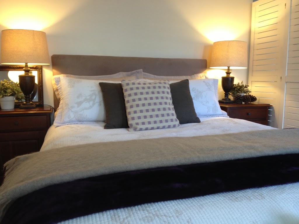 Jacaranda House Bed & Breakfast | lodging | Wongabel St, Kenmore QLD 4069, Australia | 0434066607 OR +61 434 066 607