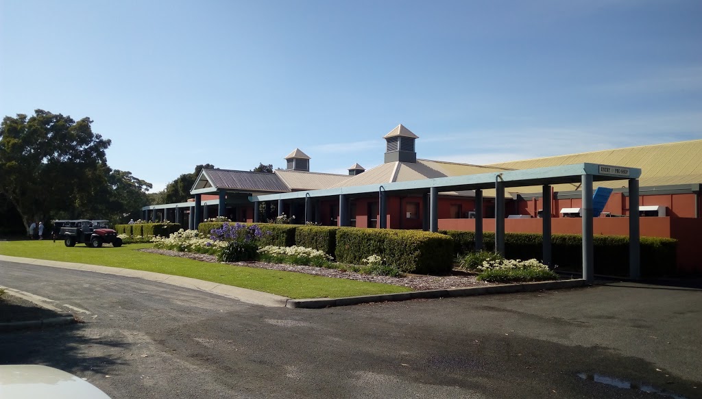 Port Kembla Golf Club | Golf Pl, Primbee NSW 2505, Australia | Phone: (02) 4274 1159