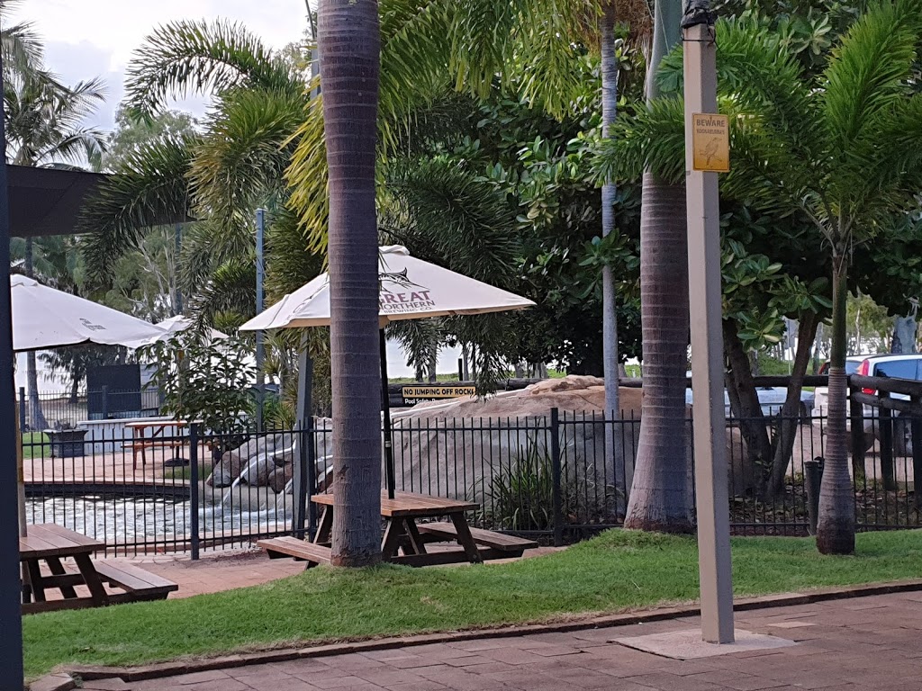 Arcadia Village Hotel | Magnetic Island Pub | 1-4 Marine Parade, Arcadia QLD 4819, Australia | Phone: (07) 4778 5177
