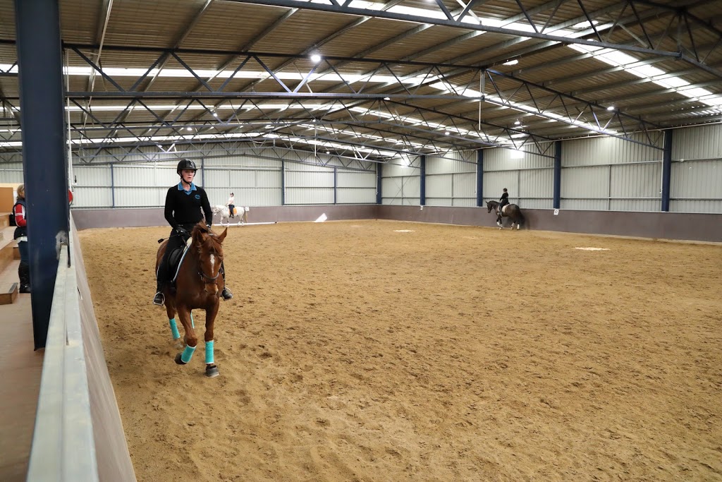 Parkview Equestrian Centre Wonga Park | 50 Brushy Park Rd, Wonga Park VIC 3115, Australia | Phone: 0418 374 268