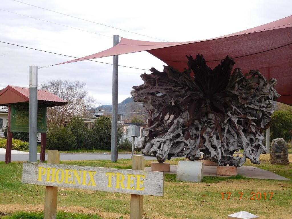 The Phoenix Tree | park | 200 Myrtle St, Myrtleford VIC 3737, Australia
