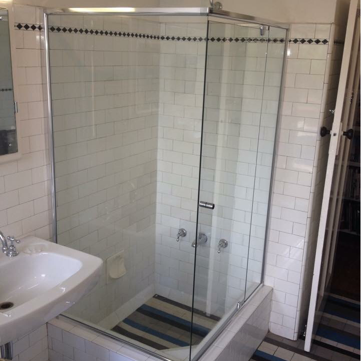 NICKs Shower Screens & Wardrobes | 806/91D Bridge Road, Westmead, Sydney NSW 2145, Australia | Phone: 0423 308 225