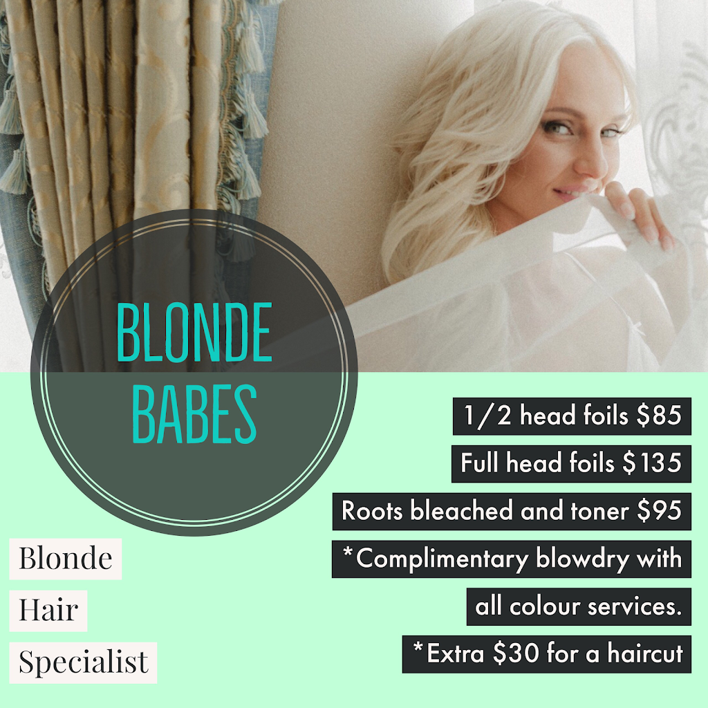 Blonde babes hair | 2/140 Oxley Dr, Paradise Point QLD 4216, Australia | Phone: 0414 317 443