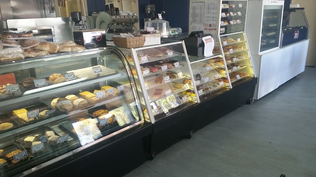 Pinnaroo Bakery Cafe | bakery | 12 Railway Terrace S, Pinnaroo SA 5304, Australia | 0885778899 OR +61 8 8577 8899