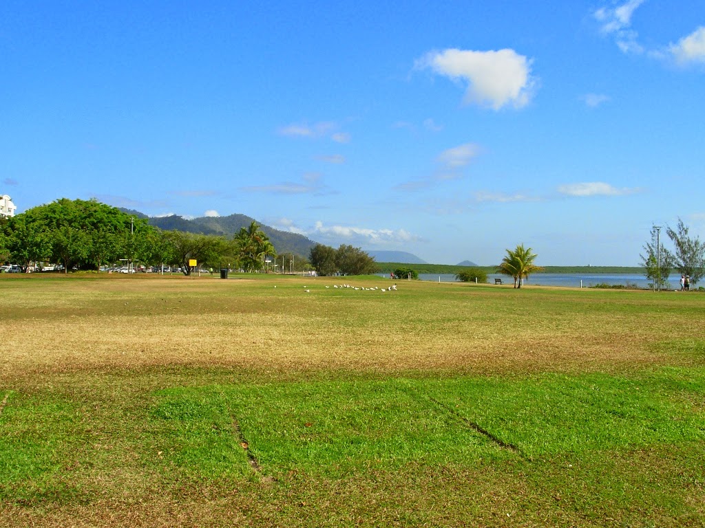 North Cairns Reserve | park | Lake St, Cairns North QLD 4870, Australia | 0740443044 OR +61 7 4044 3044