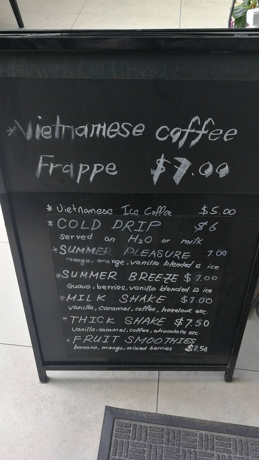 Pacemaker Cafe | 20 Cornwall St, Woolloongabba QLD 4102, Australia | Phone: 0451 280 004