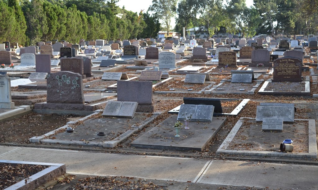 North Brighton Cemetery | cemetery | 301 Brighton Rd, Somerton Park SA 5044, Australia | 0881397400 OR +61 8 8139 7400
