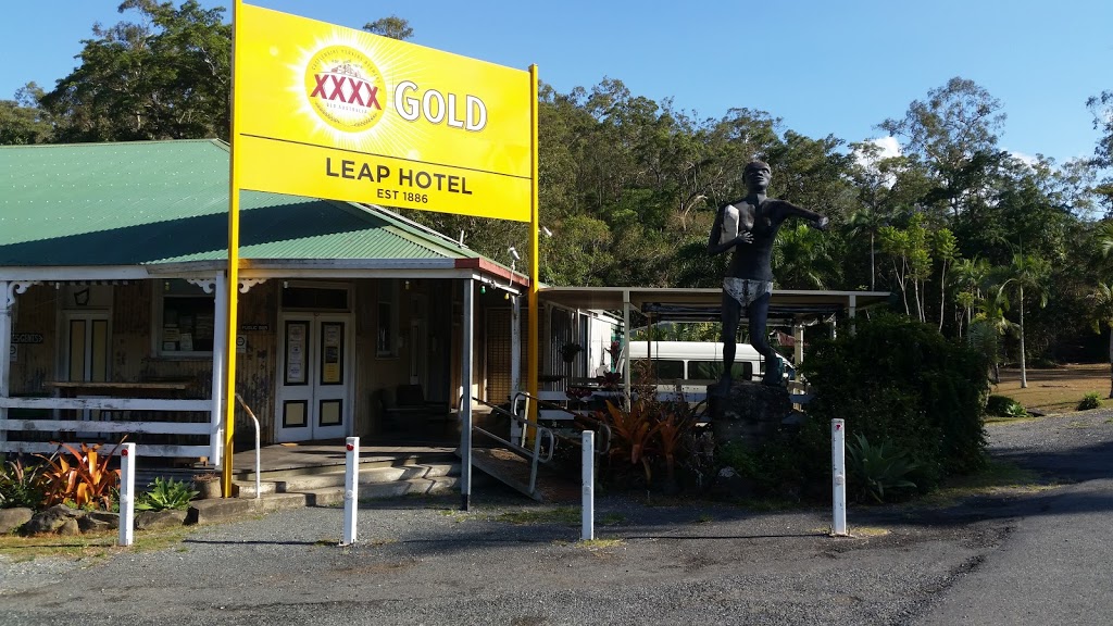 Yakapari Country Crafts & Community Centre | cafe | 10 Westlake Dr, The Leap QLD 4740, Australia | 0749540547 OR +61 7 4954 0547