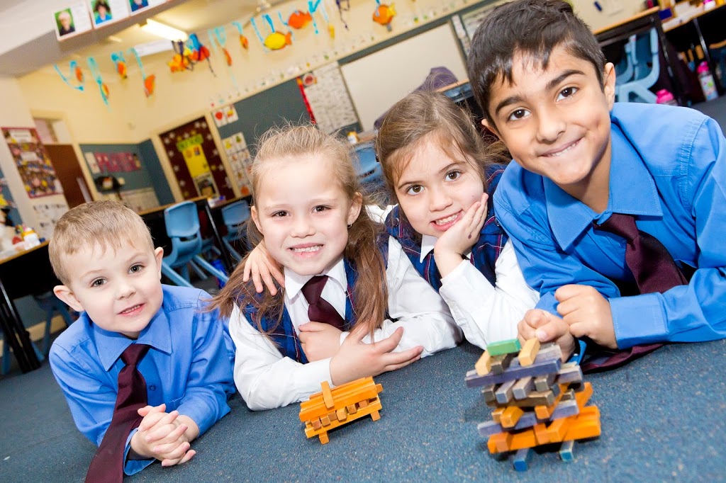 St Johns Primary School | school | Dickson St, Lambton NSW 2299, Australia | 0249521423 OR +61 2 4952 1423