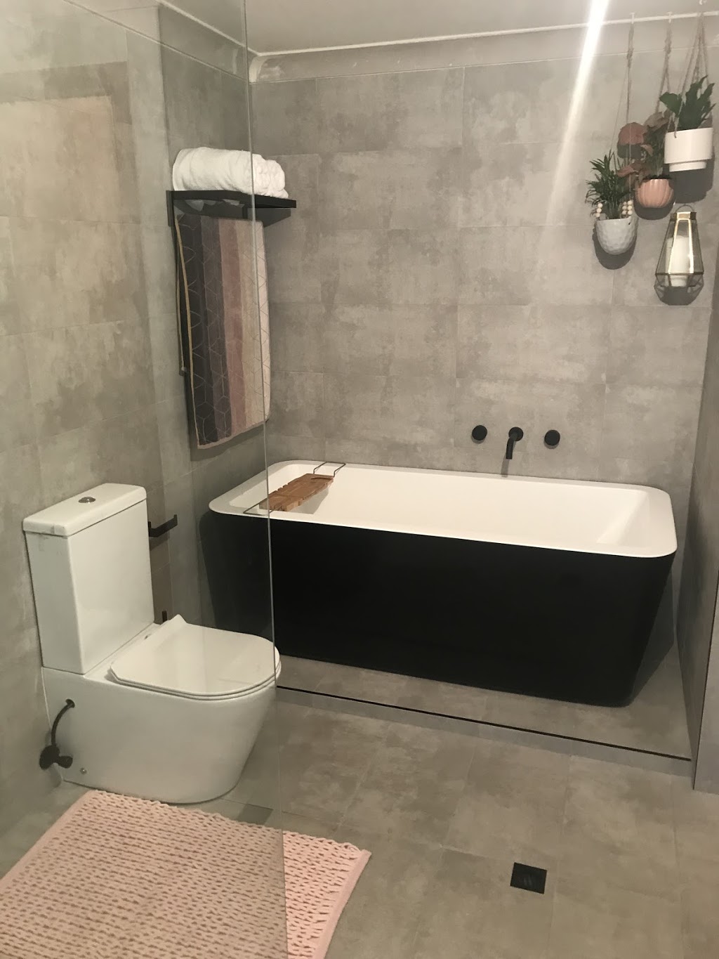 Package Deal Bathrooms | home goods store | 8 Washington Cres, Findon SA 5023, Australia | 0414641241 OR +61 414 641 241
