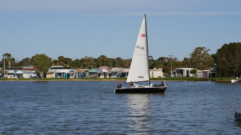 Milang Lakeside Caravan Park | 1 Woodrow Dr, Milang SA 5256, Australia | Phone: (08) 8537 0282