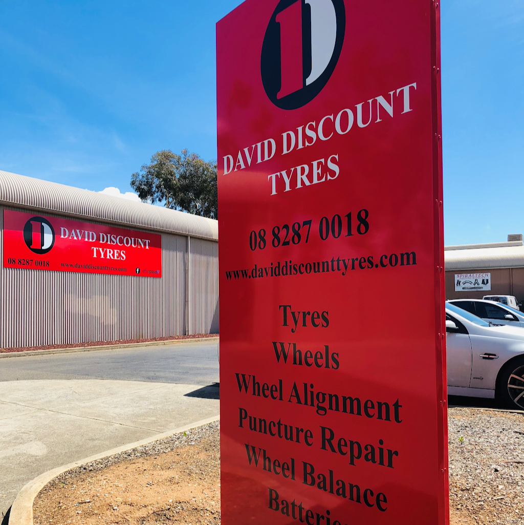 David Discount Tyres (1/80 Hogarth Rd) Opening Hours