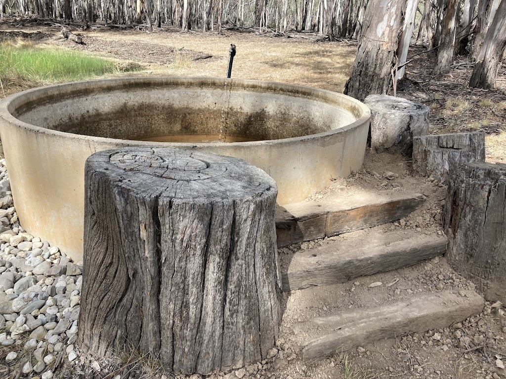 Gate 2 - Tooranie Stay Camp, and Glamp | Old Barmah Rd, Moama NSW 2731, Australia | Phone: 0425 875 029