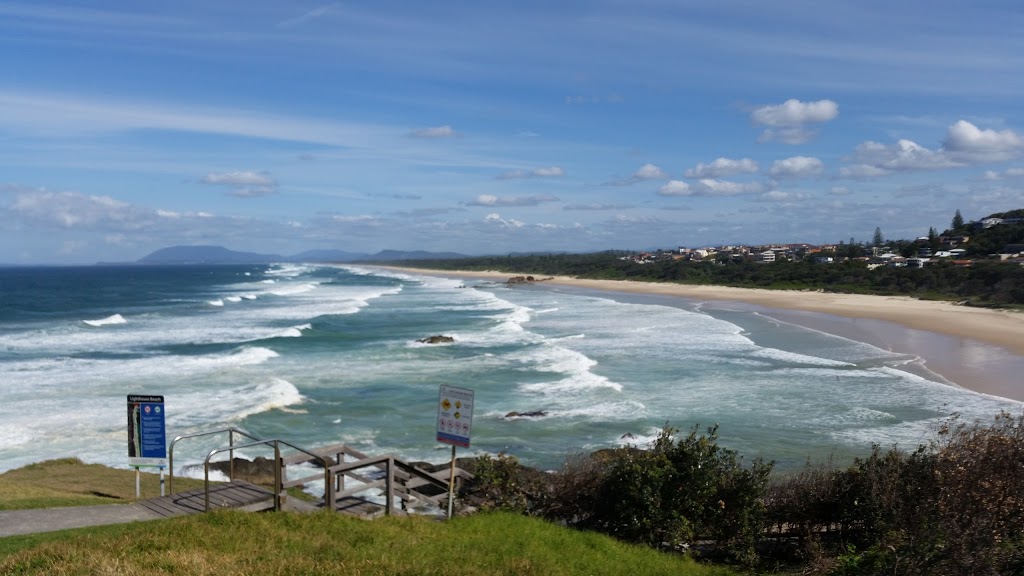 Tacking Point Surf Life Saving Club | restaurant | Lighthouse Beach, 40 Matthew Flinders Dr, Port Macquarie NSW 2444, Australia | 0265820064 OR +61 2 6582 0064