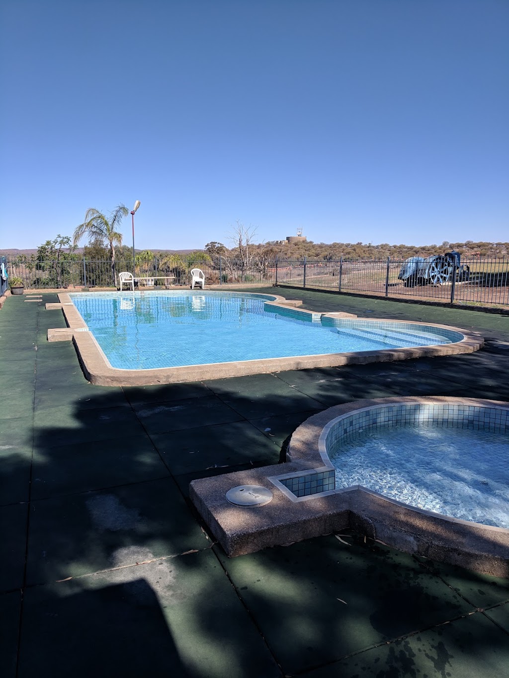 Broken Hill Outback View Holiday Park | rv park | 1 Mann St, Broken Hill NSW 2880, Australia | 0880882250 OR +61 8 8088 2250