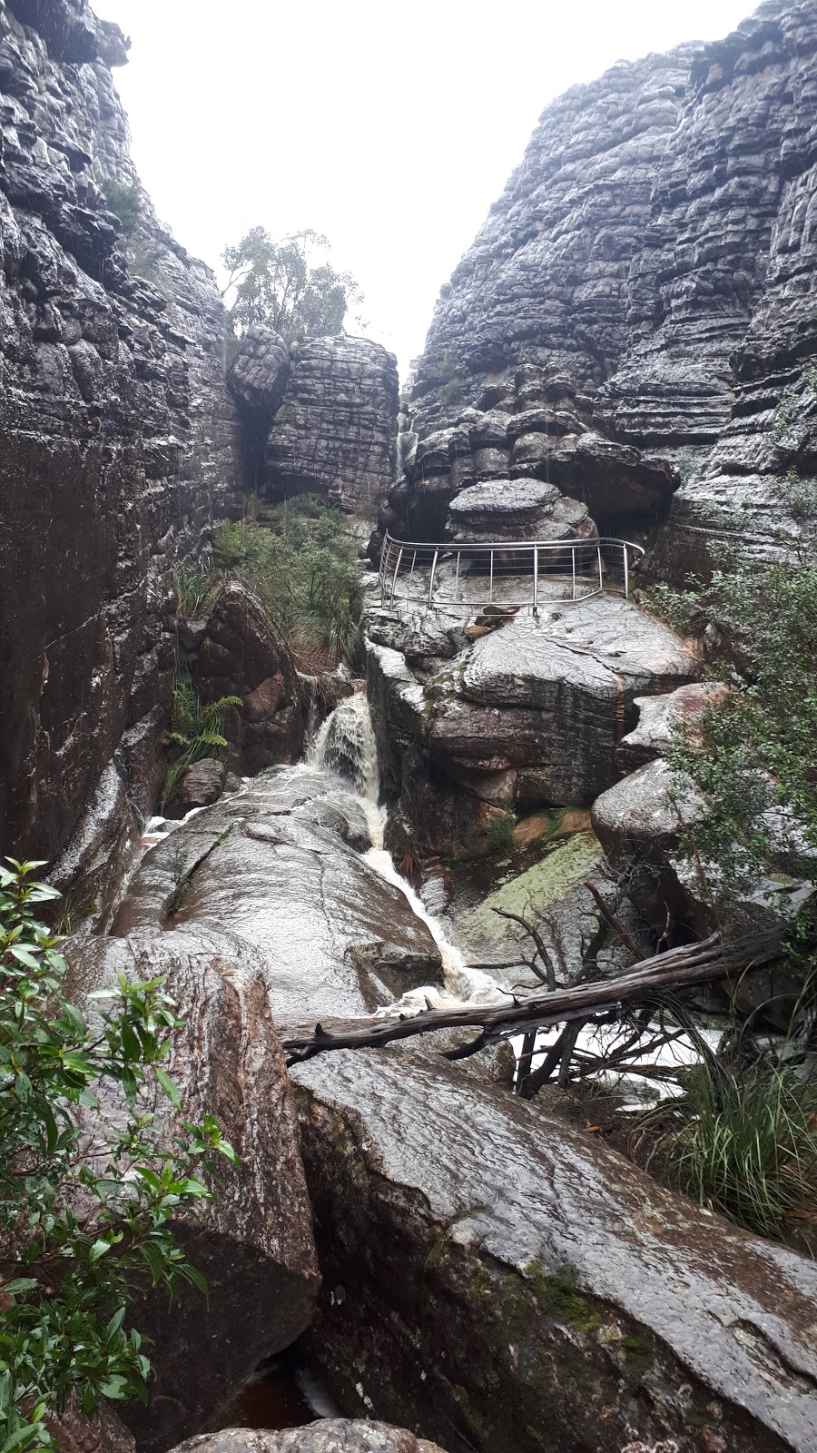 Wonderland Car Park | parking | Wonderland Rd, Halls Gap VIC 3381, Australia