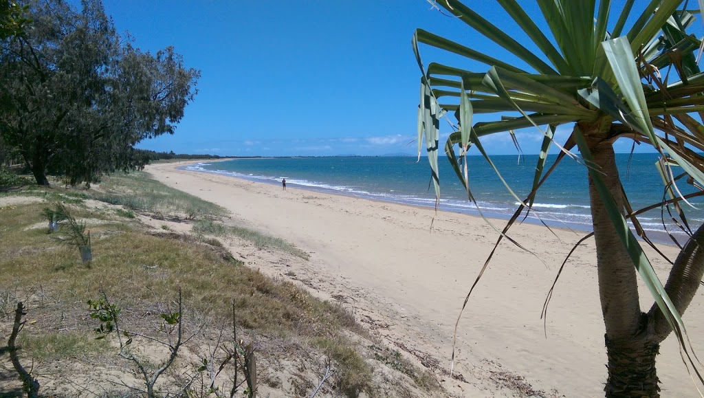 Illawong beach | park | Illawong Dr, South Mackay QLD 4740, Australia