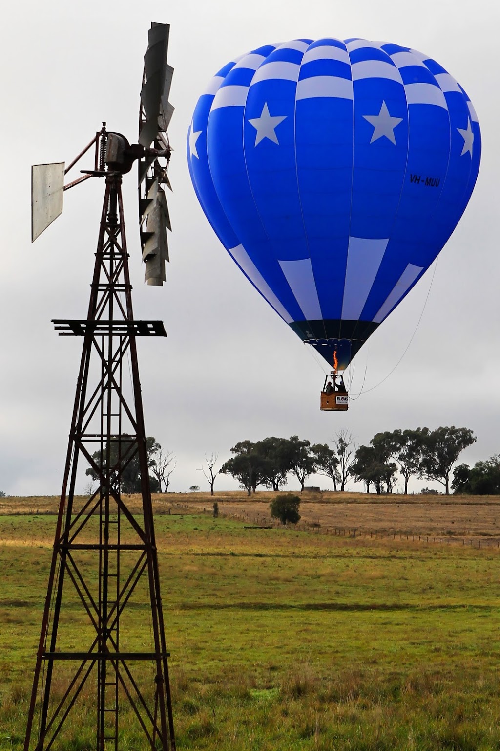 Aussie Balloontrek | 125 Tilga St, Canowindra NSW 2804, Australia | Phone: 0427 640 211