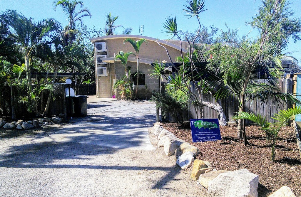 the beach apartments | lodging | 8 Pandanus St, Bowen QLD 4805, Australia