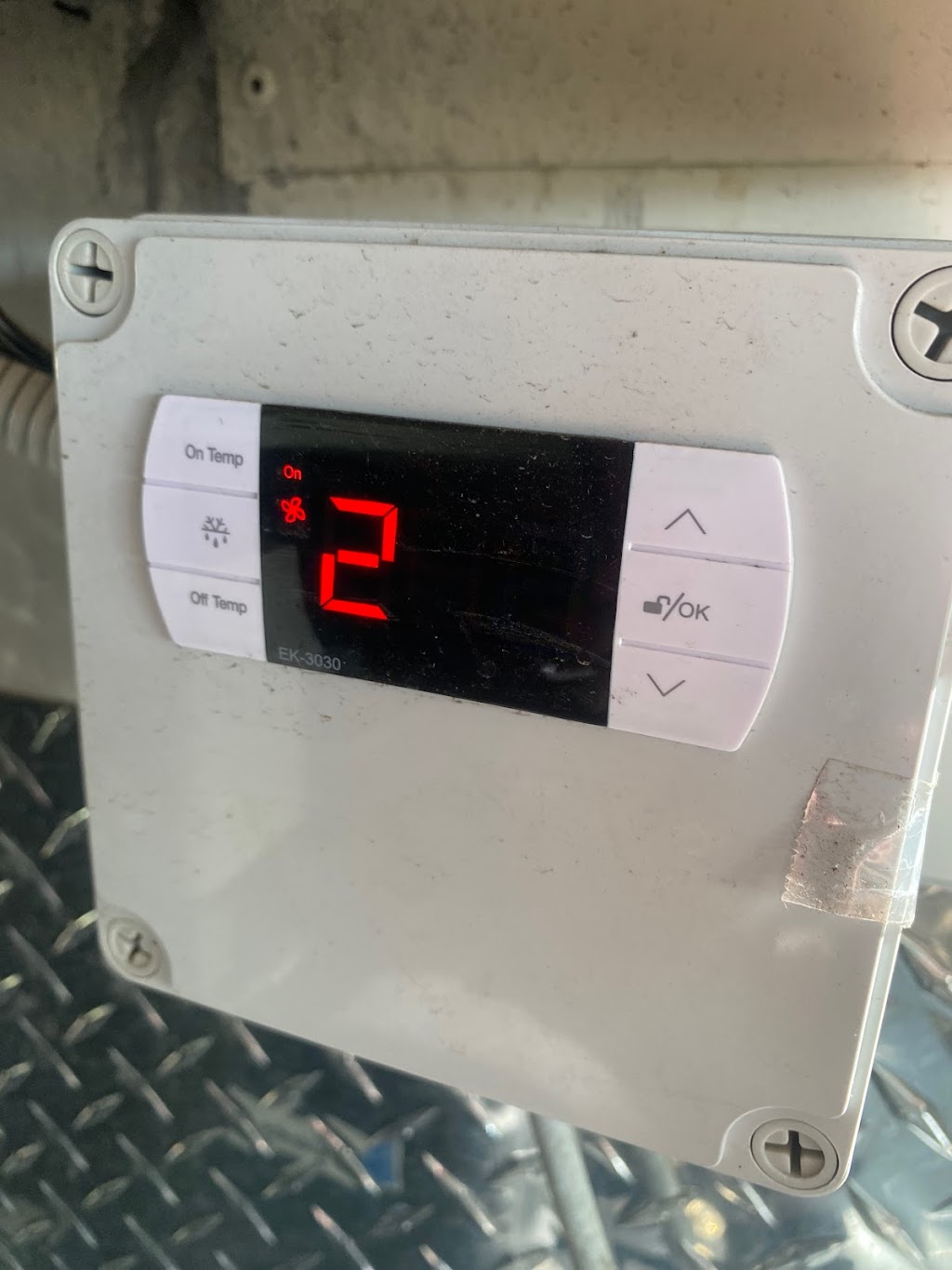 River to Reef Oasis Coldroom Hire | 25 John Pitchers Rd, Sarina QLD 4737, Australia | Phone: 0427 847 055