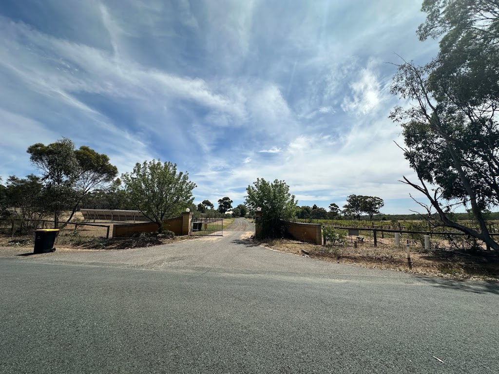 Solterra & Vine - Estate Accommodation | 46 Hermitage Rd, Maiden Gully VIC 3551, Australia | Phone: (03) 5292 3636