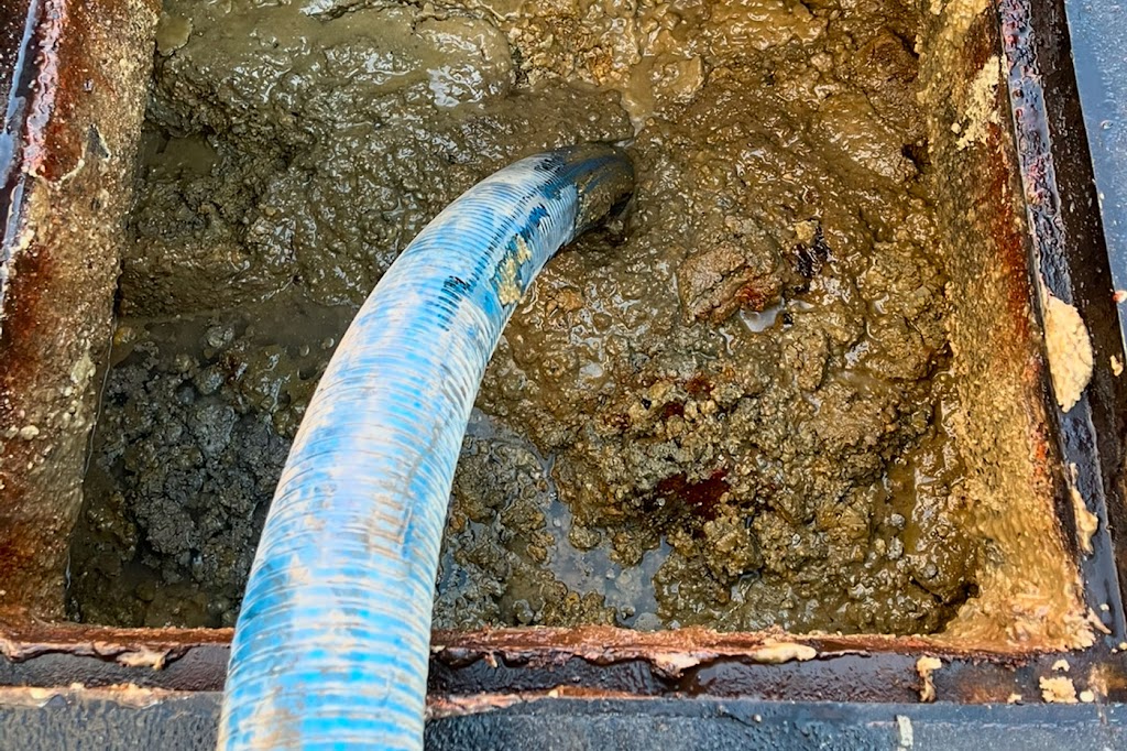 Tropical Waste Services Mackay | 372 Connors Rd, Paget QLD 4740, Australia | Phone: (07) 4951 0769
