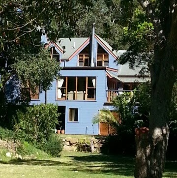Ocean Blue B&B | lodging | 9A Murrawal Rd, Stanwell Park NSW 2508, Australia | 0429009400 OR +61 429 009 400