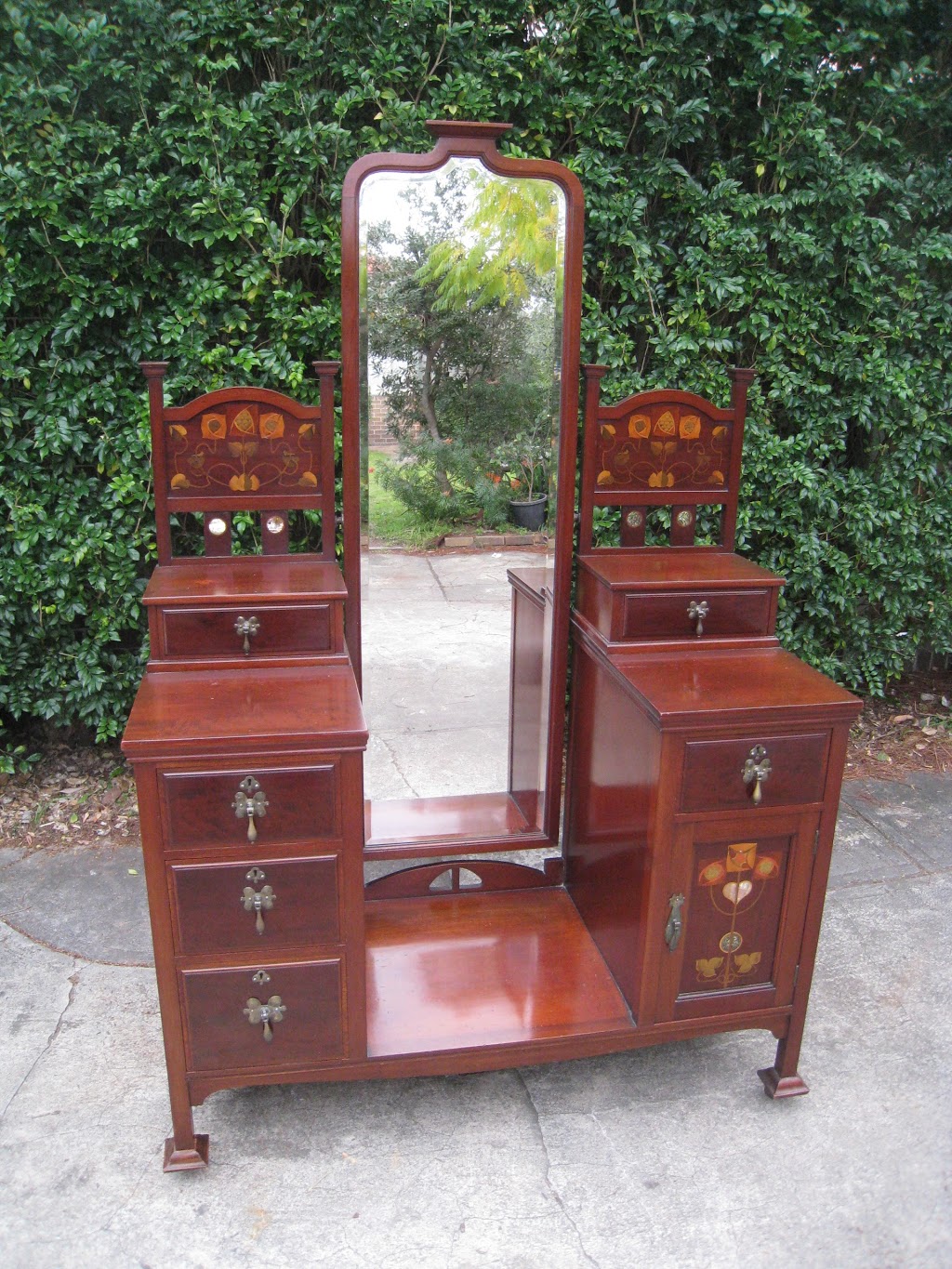 Belle Epoque Antiques | art gallery | 256 Stanmore Rd, Petersham NSW 2049, Australia | 0425368048 OR +61 425 368 048