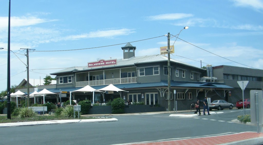 Bottlemart - Belvedere Hotel | Oxley Ave & Woodcliffe St, Woody Point QLD 4019, Australia | Phone: (07) 3284 2245