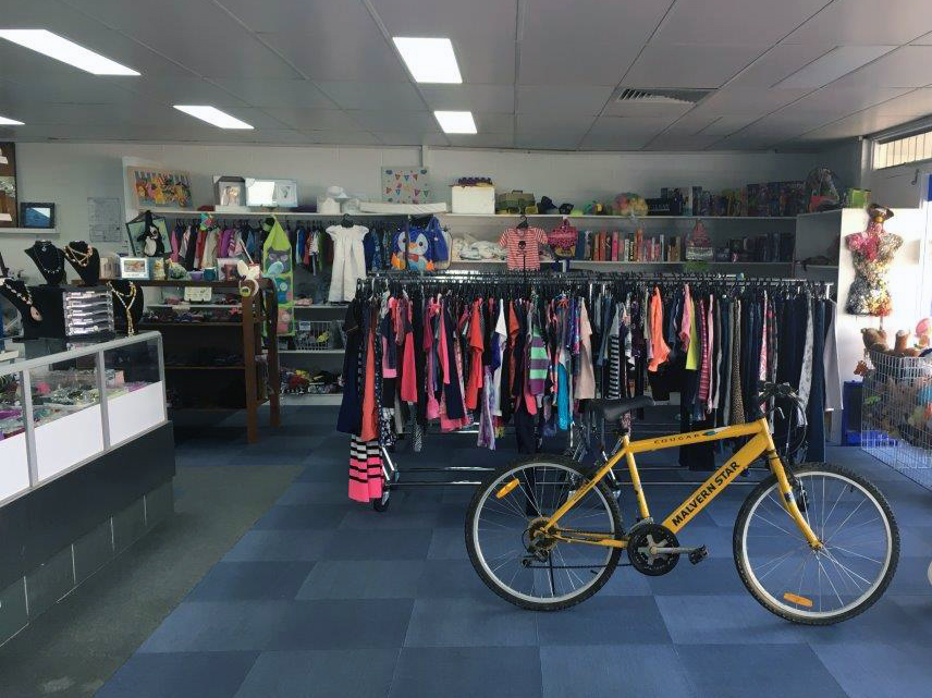 Vinnies Innisfail | 42-46 Ernest St, Innisfail QLD 4860, Australia | Phone: (07) 4061 2988