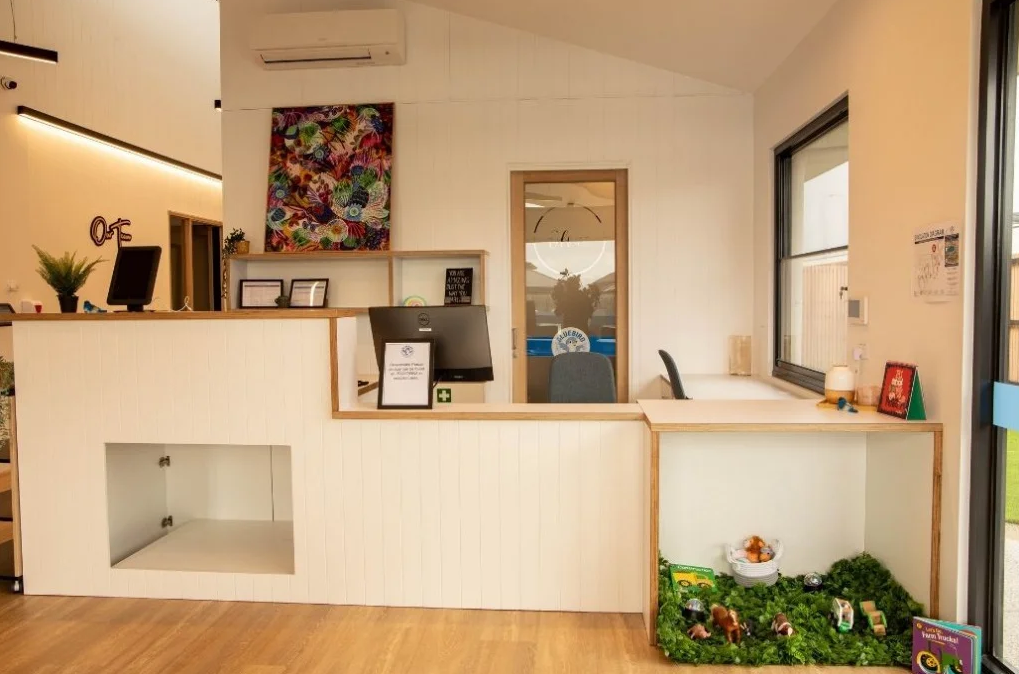 Bluebird Early Education Clyde North | Corner Thompsons Rd &, Laker Bvd, Clyde North VIC 3978, Australia | Phone: 1300 692 632