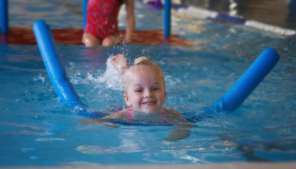 Aqua Tots Swimming School | 221 Gooseberry Hill Rd, Maida Vale WA 6057, Australia | Phone: (08) 9454 5440