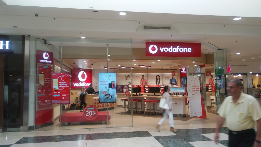 Vodafone | store | Shop 2067B, Knox City Shopping Centre, 425 Burwood Highway, Wantirna VIC 3152, Australia | 0450132626 OR +61 450 132 626