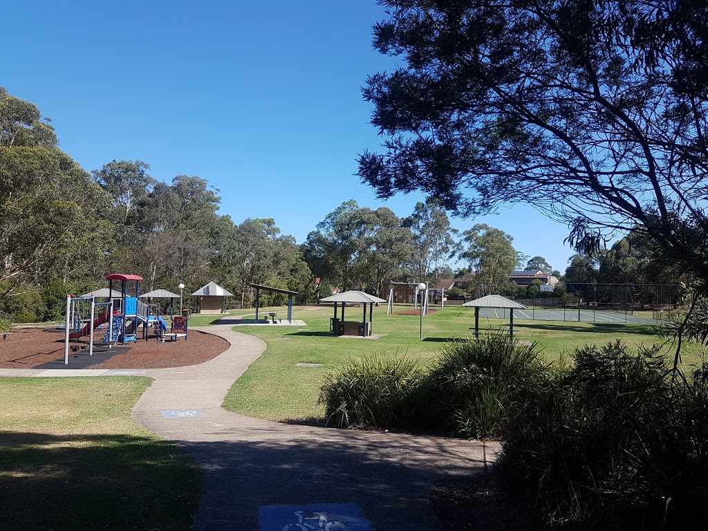 Erlestoke Park | park | Whipbird Place, Erlestoke Pl, Castle Hill NSW 2154, Australia | 0298476666 OR +61 2 9847 6666