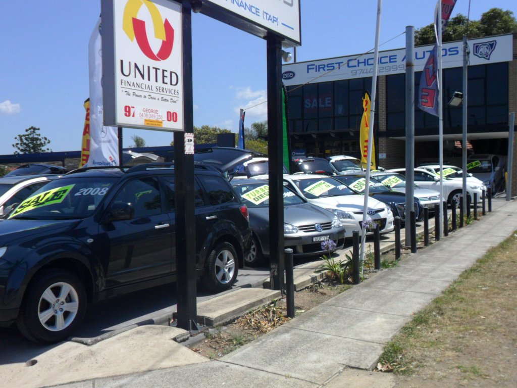 First Choice Autos | car dealer | 114 Ballandella Rd, Pendle Hill NSW 2145, Australia | 0296317722 OR +61 2 9631 7722