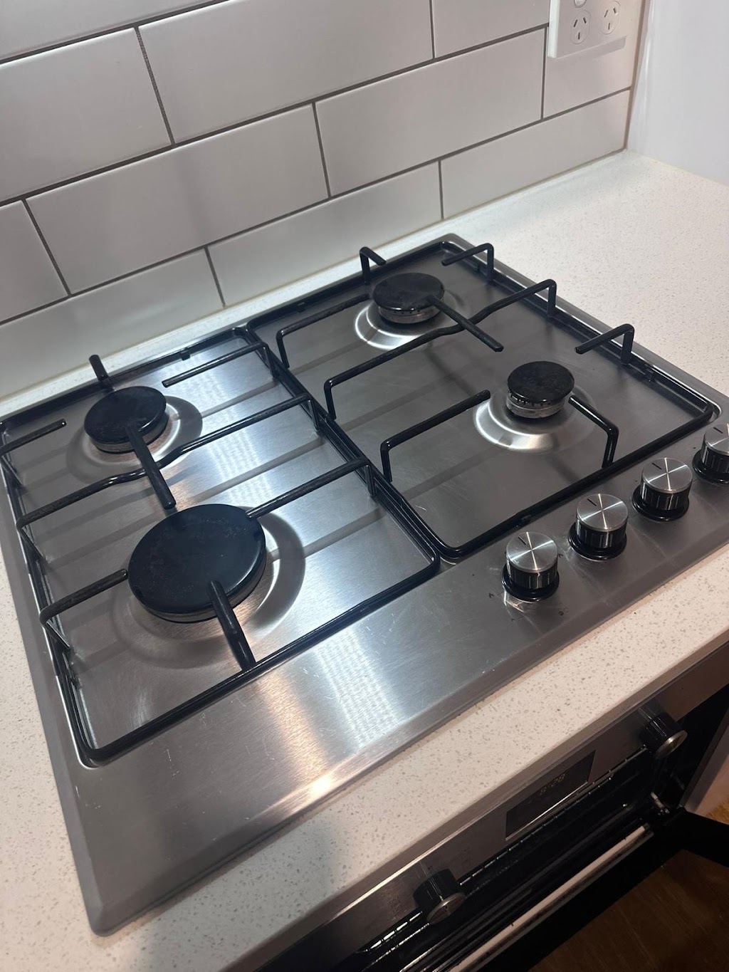 NYC Cleaning | 5 Domain Terrace, South Morang VIC 3752, Australia | Phone: 0494 167 651