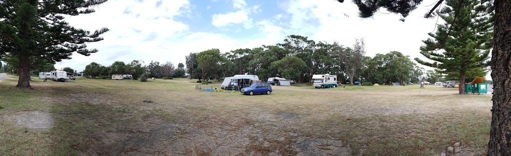 Moruya North Head Campground | campground | N Head Dr, Moruya NSW 2537, Australia | 0428633447 OR +61 428 633 447