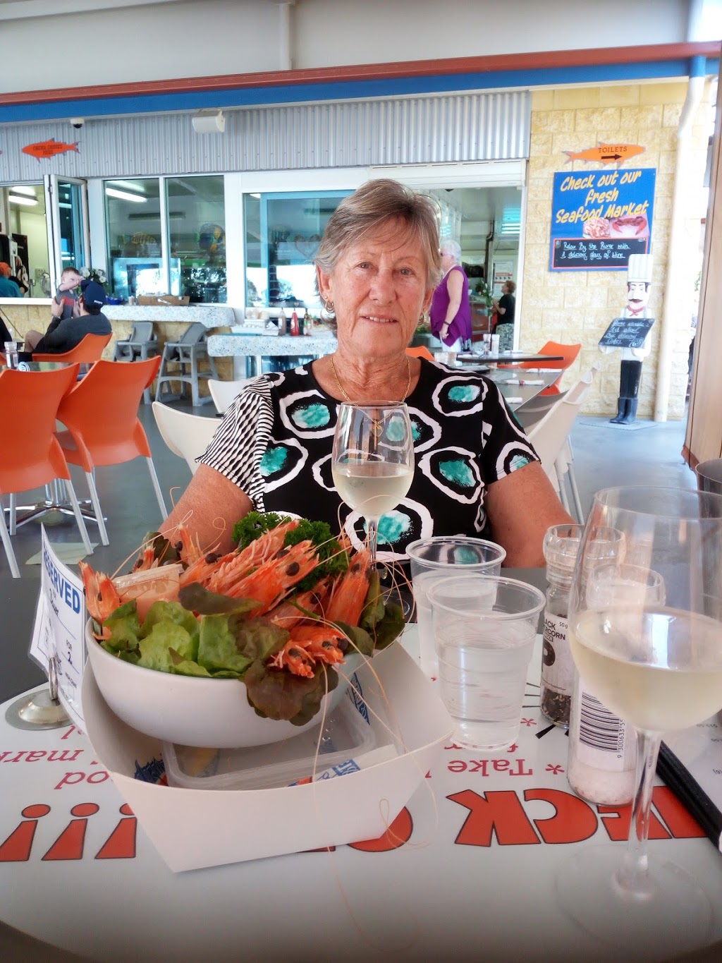 Bundaberg Restaurant & Fish Market | restaurant | Bundaberg East QLD 4670, Australia