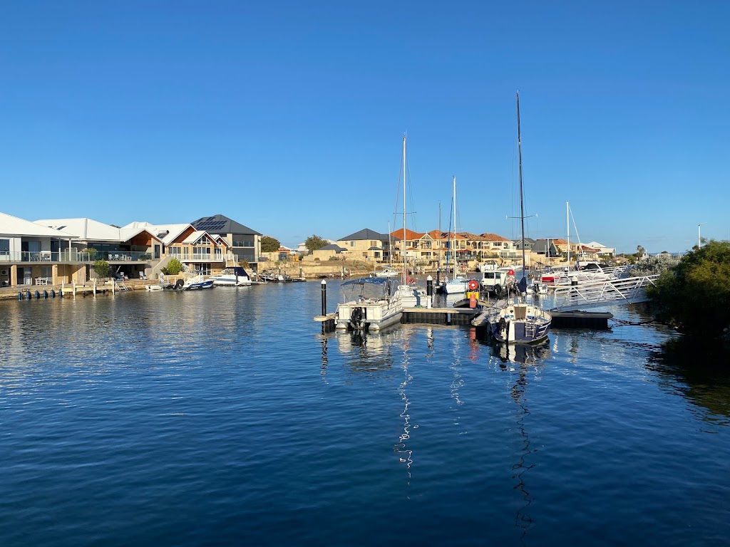 Port Bouvard Marina | 45 Rees Pl, Wannanup WA 6210, Australia | Phone: (08) 9534 6444