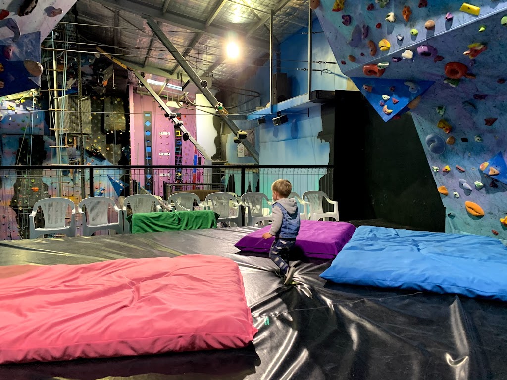 Centre of Gravity Indoor Adventure Centre | 52 Jindalee Rd, Port Macquarie NSW 2444, Australia | Phone: (02) 6581 3899