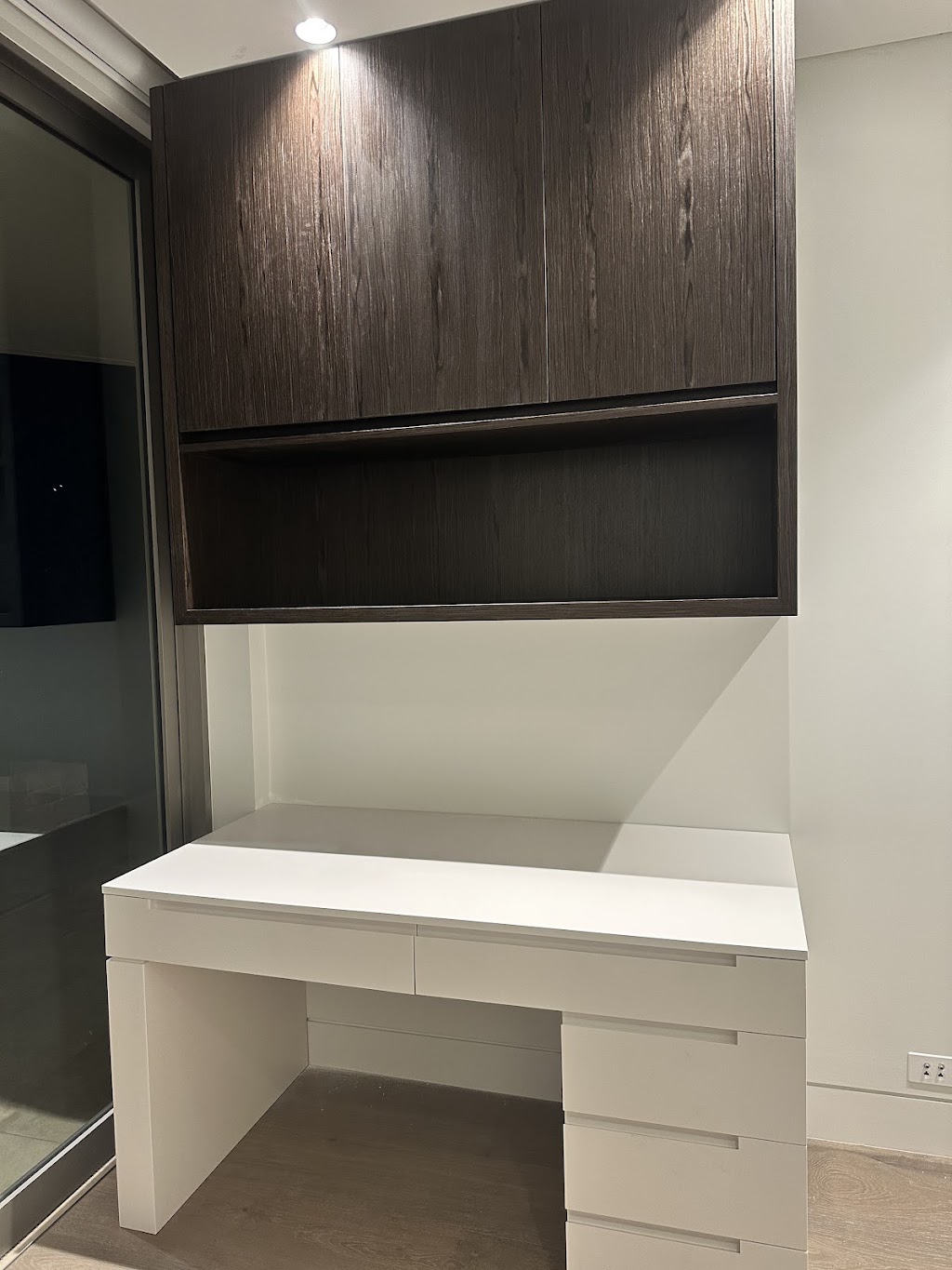 Young Group & Joinery | 1A/1 Bellfrog St, Greenacre NSW 2190, Australia | Phone: 0421 766 643