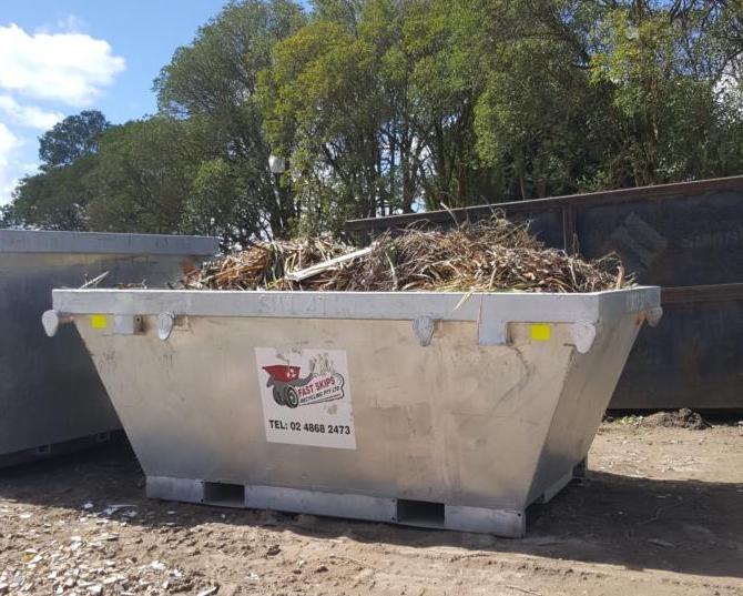 Fast Skips Recycling Pty Ltd | Lot 2 Collins Rd, Moss Vale NSW 2577, Australia | Phone: 0417 468 220