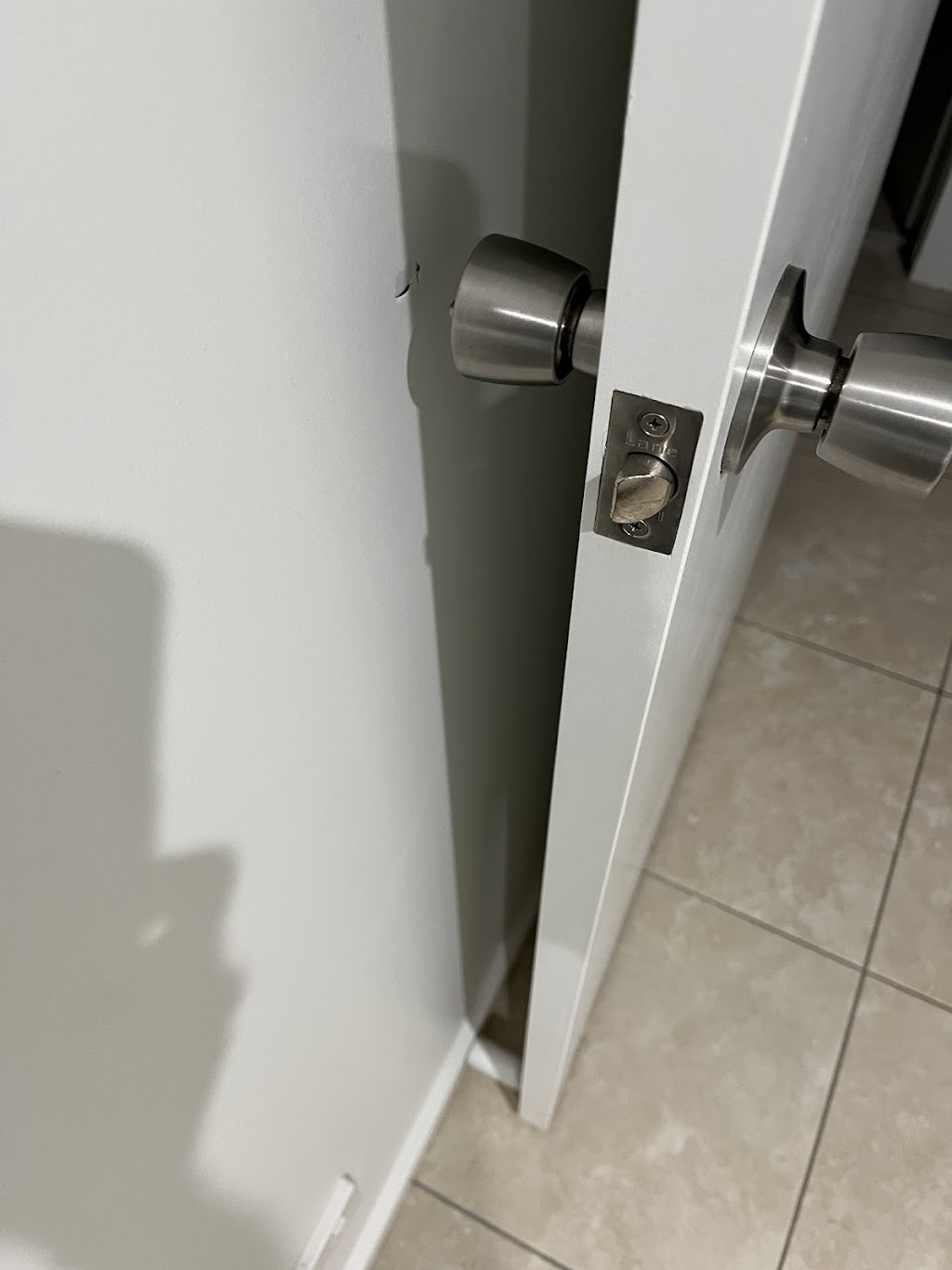 Jobs around the home handyman services | 13 Main St, Merimbula NSW 2548, Australia | Phone: 0418 449 856