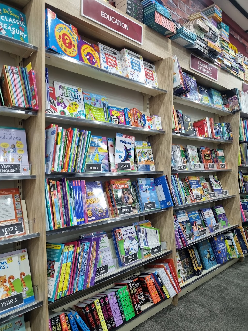 QBD Books Wendouree | Stockland Wendouree Cnr Norman & Shop, 023A Gillies St N, Wendouree VIC 3355, Australia | Phone: (03) 4336 9166