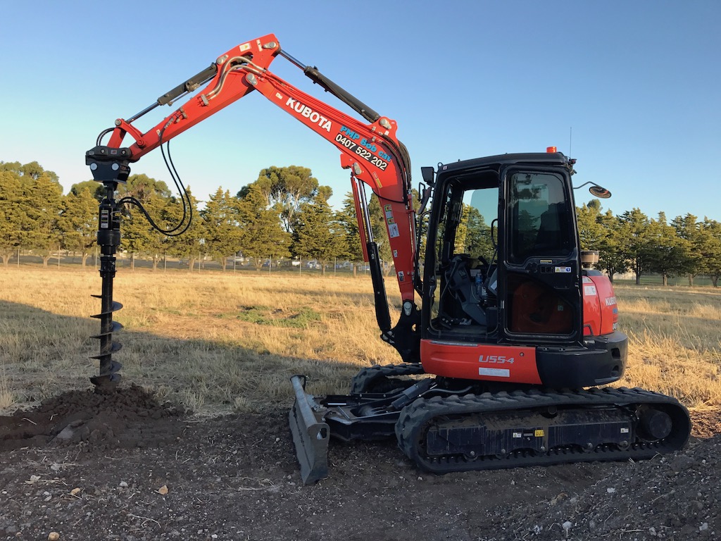 PMP Bobcat | 32 Curtin St, Geelong VIC 3215, Australia | Phone: 0407 522 202