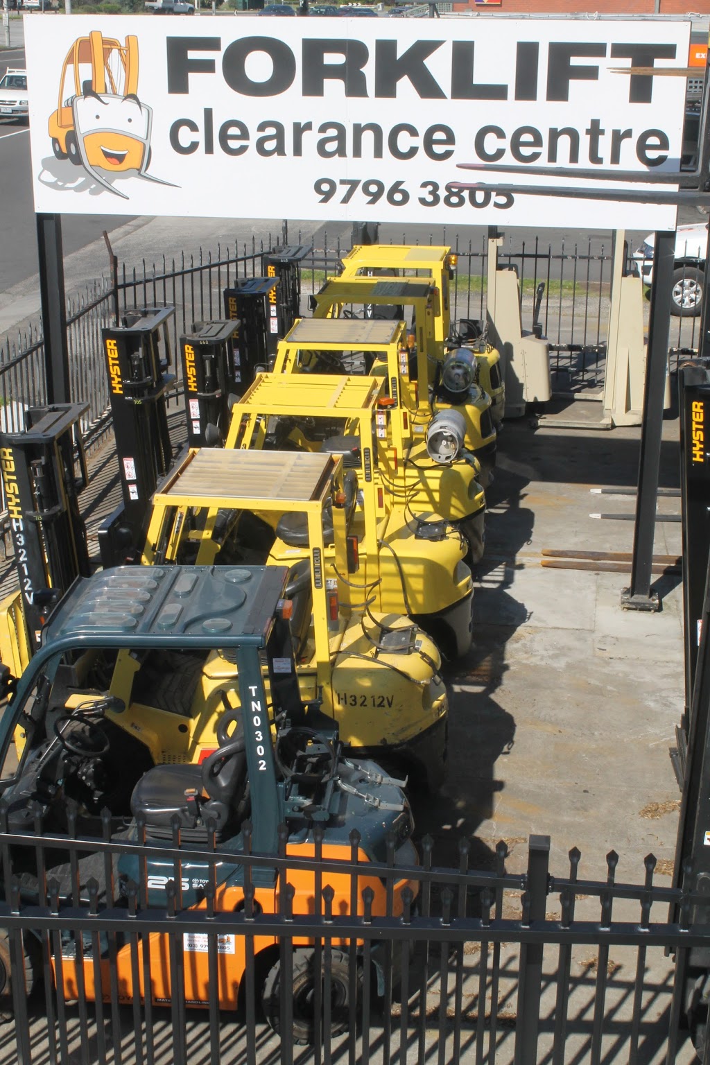 Forklift Clearance Centre | store | 237 Princes Hwy, Hallam VIC 3803, Australia | 0397963805 OR +61 3 9796 3805