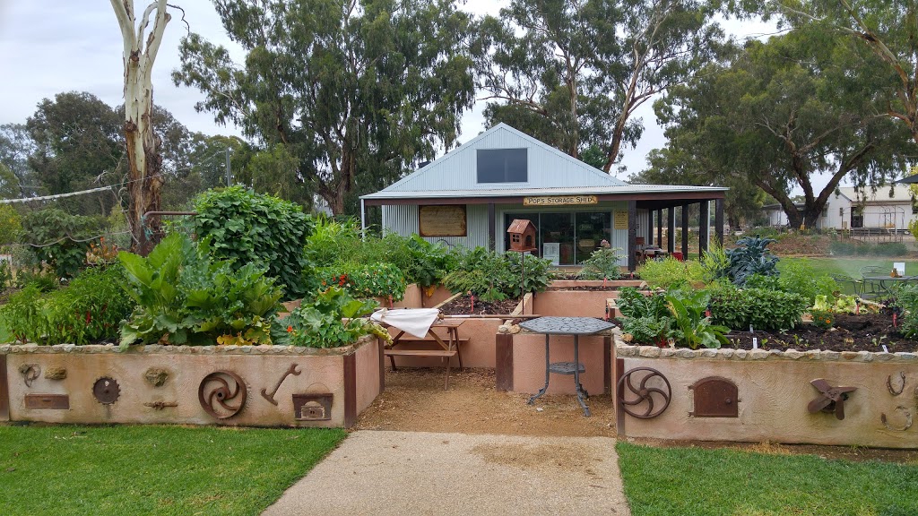 Rich Glen Olive Estate | cafe | 734 Murray Valley Hwy, Yarrawonga VIC 3730, Australia | 0357433776 OR +61 3 5743 3776