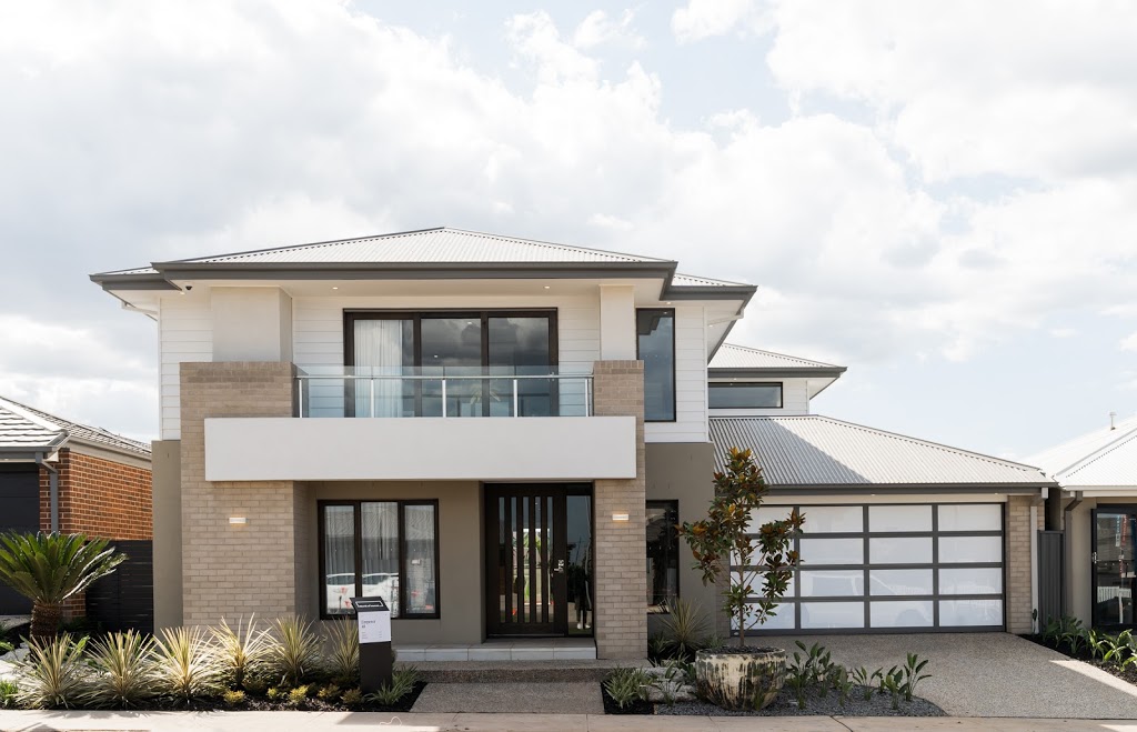 Henley World of Homes - Truganina | general contractor | 14 Sentinel Parade, Truganina VIC 3029, Australia | 0383066080 OR +61 3 8306 6080