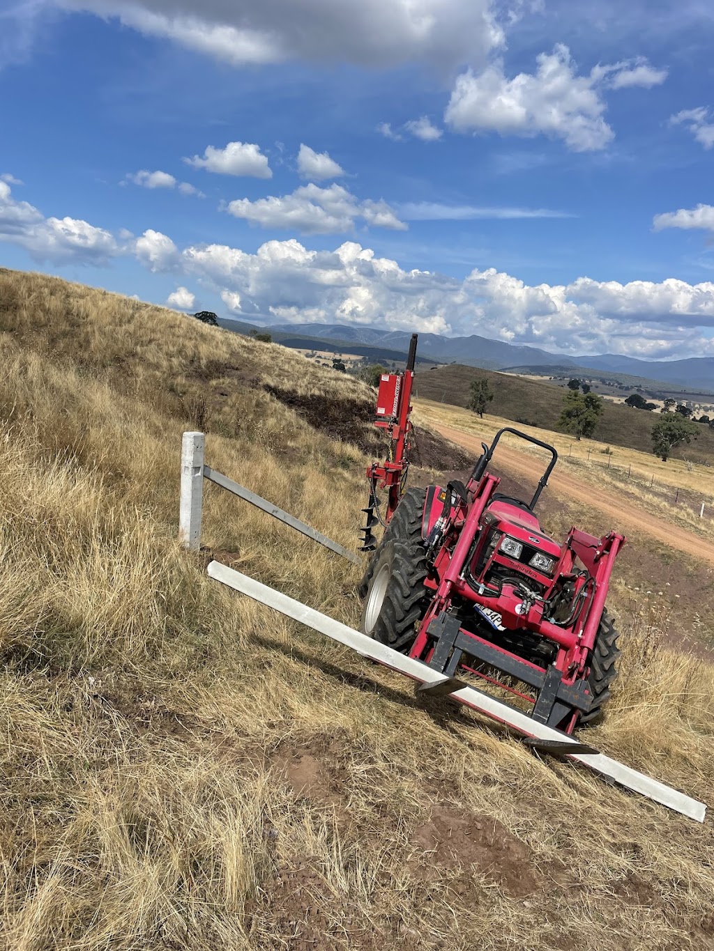 Riverside Fence Contracting | Delatite Ln, Boorolite VIC 3723, Australia | Phone: 0499 544 892