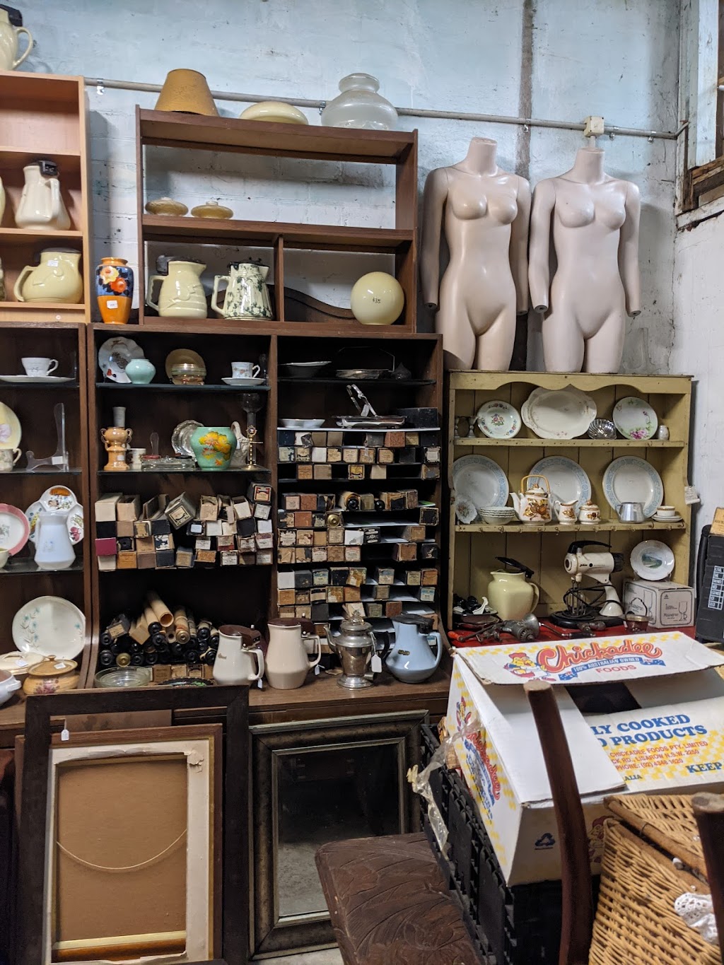 20th Century Artifacts | 56 High St, New Norfolk TAS 7140, Australia | Phone: (03) 6261 2500 20th Century Artifacts | 56 High St, New Norfolk TAS 7140, Australia | Phone: (03) 6261 2500